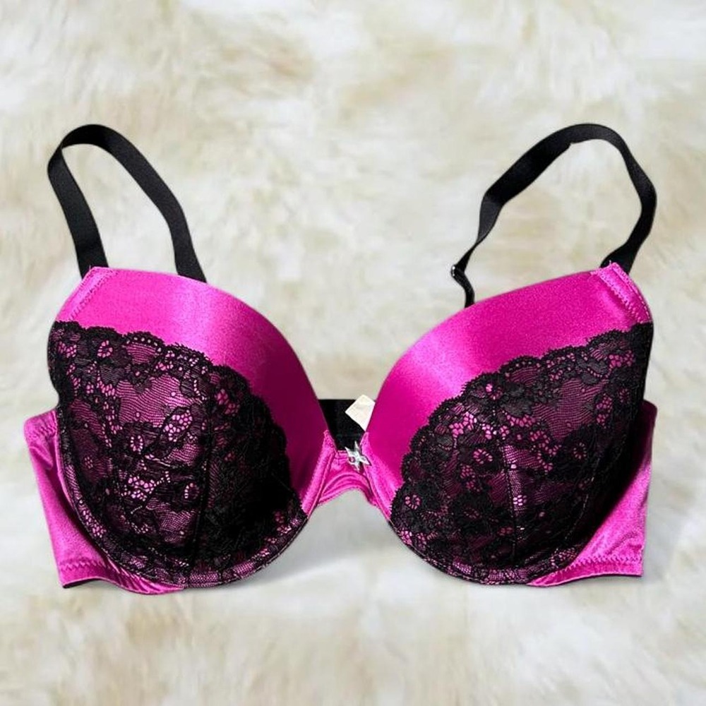 Fredericks of Hollywood 2000s Magenta Lace Push Up Bra Hot Pink Black 34DD Y2K